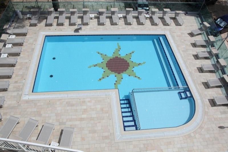 Hotel Helen Каорле Экстерьер фото